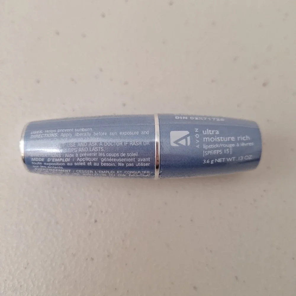 New Sealed AVON ULTRA Moisture RICH LIPSTICK Lip Color - CRUSHED ROSE